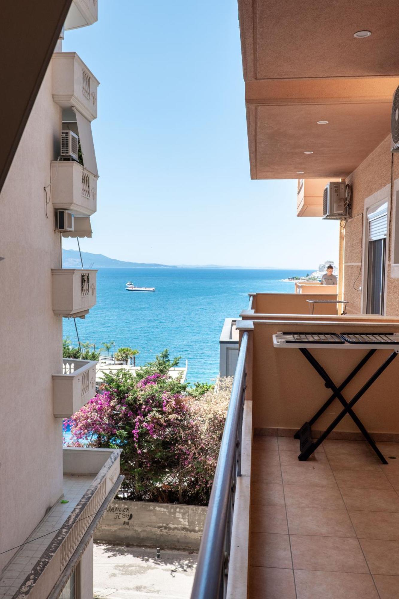 Noel Sea View Apartments Sarande Exterior photo